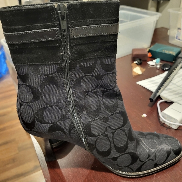 Coach Black Arissa High Heel Ankle Boots Booties Size 7.5B  Made In Italy - Picture 6 of 12